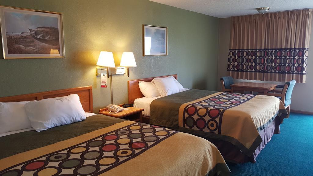 Budgetel Inn & Suites Butler Exteriör bild