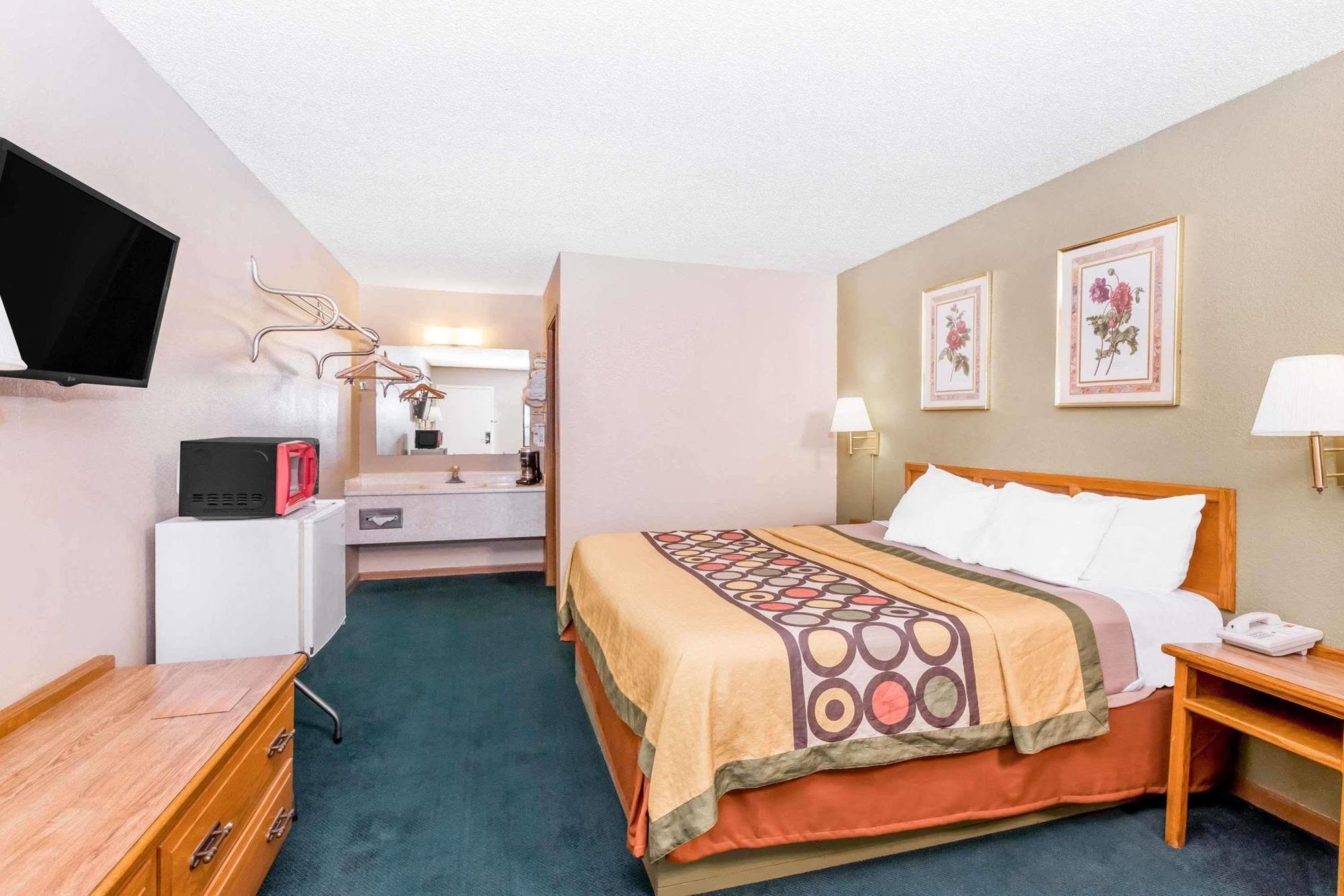 Budgetel Inn & Suites Butler Exteriör bild